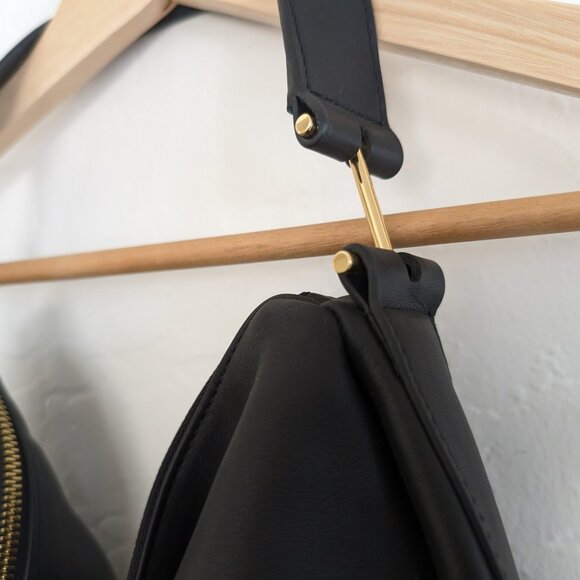 VINCE CAMUTO Josie Shoulder Bag Black Leather Hobo Zip‎ Strap Tassel Dust Bag - Picture 3 of 12